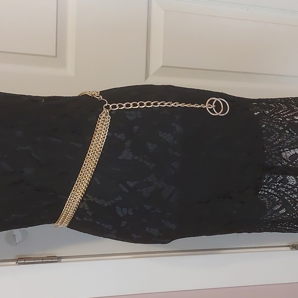 Vintage Gold Tone Mesh Chain Metal Belt - Picture 5 of 7